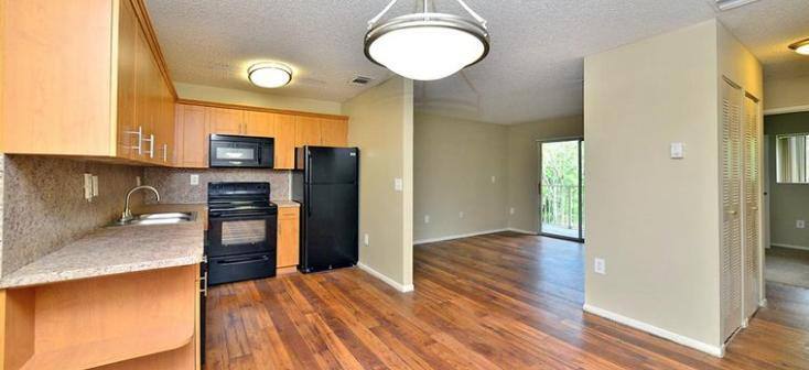 Apartment for rent at Fairway View, 6881 NW 173rd Dr, Hialeah, FL 33015