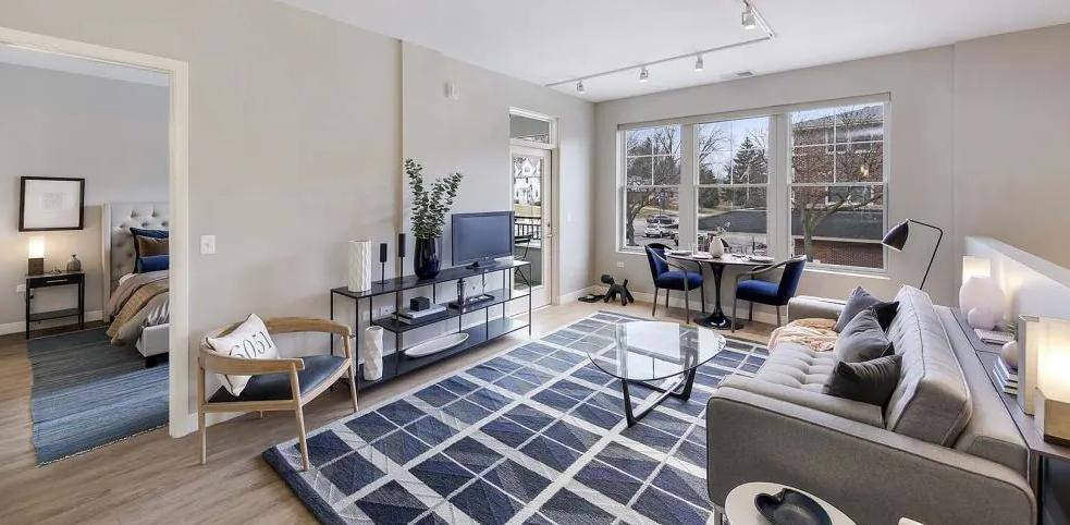 Apartment for rent at 229 Park Ave, Clarendon Hills, IL 60514