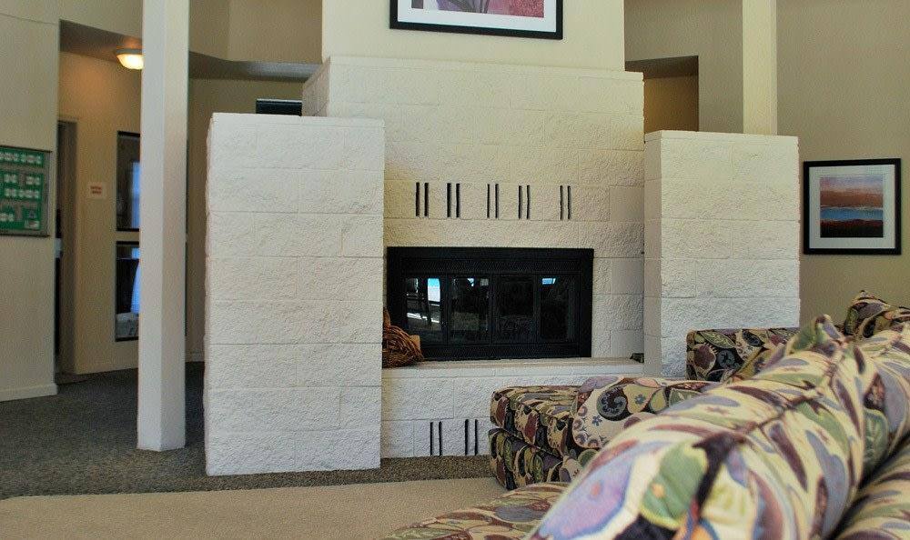 Apartment for rent at 10833 Folsom Blvd, Rancho Cordova, CA 95670
