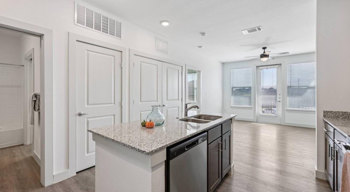 Apartment for rent at 131 Village Parkway, Waxahachie, TX 75165