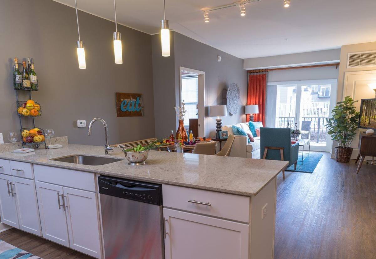 Apartment for rent at 255 N Addison Ave, Elmhurst, IL 60126