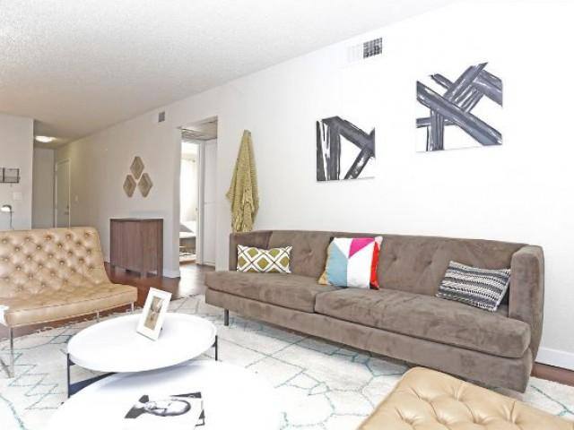 Apartment for rent at Riverside, 2852 Paseo Rio Way, Sacramento, CA 95827