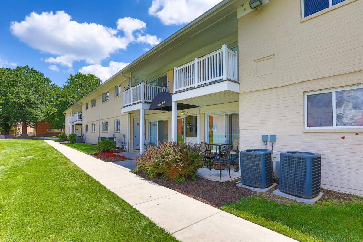Apartment for rent at 6311 Pennsylvania Ave, District Heights, MD 20747