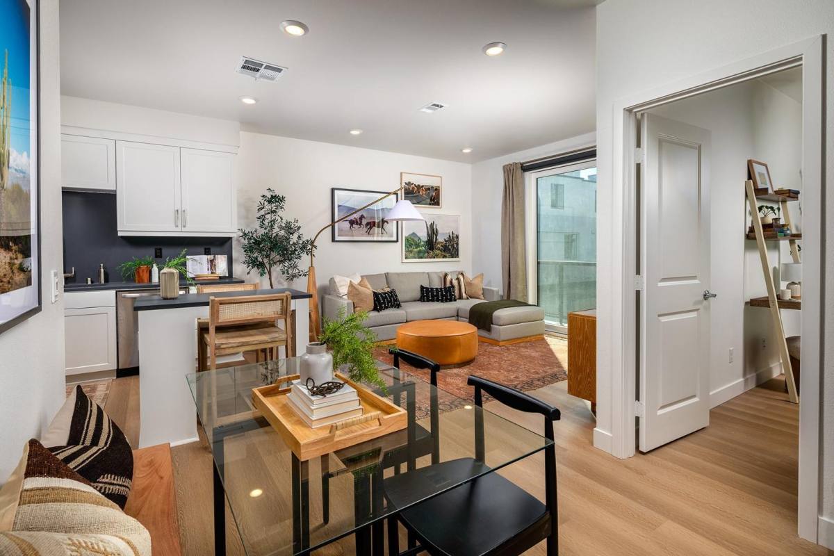 Apartment for rent at 2451 Mason Dr, San Diego, CA 92154