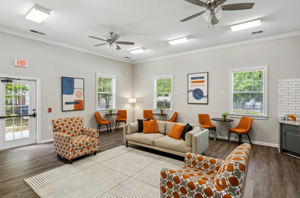 Apartment for rent at 151 Parkway N, Newnan, GA 30265
