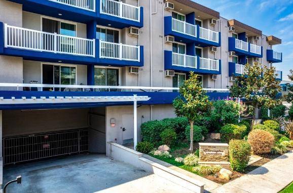 Apartment for rent at Clarington, 3767 Clarington Ave, Los Angeles, CA 90034