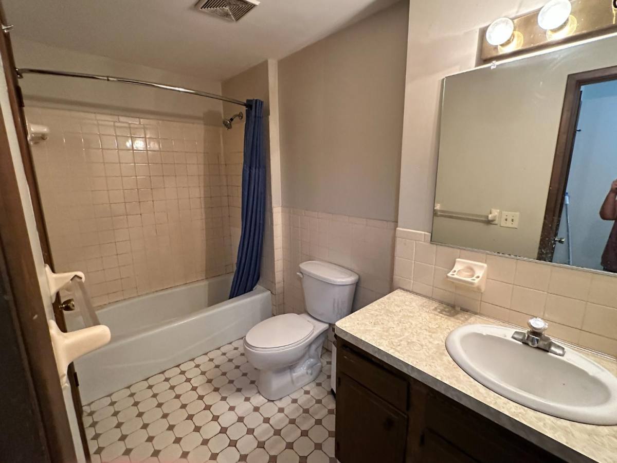 Apartment for rent at 198 Denrose Rrive #1, Buffalo, NY 14228