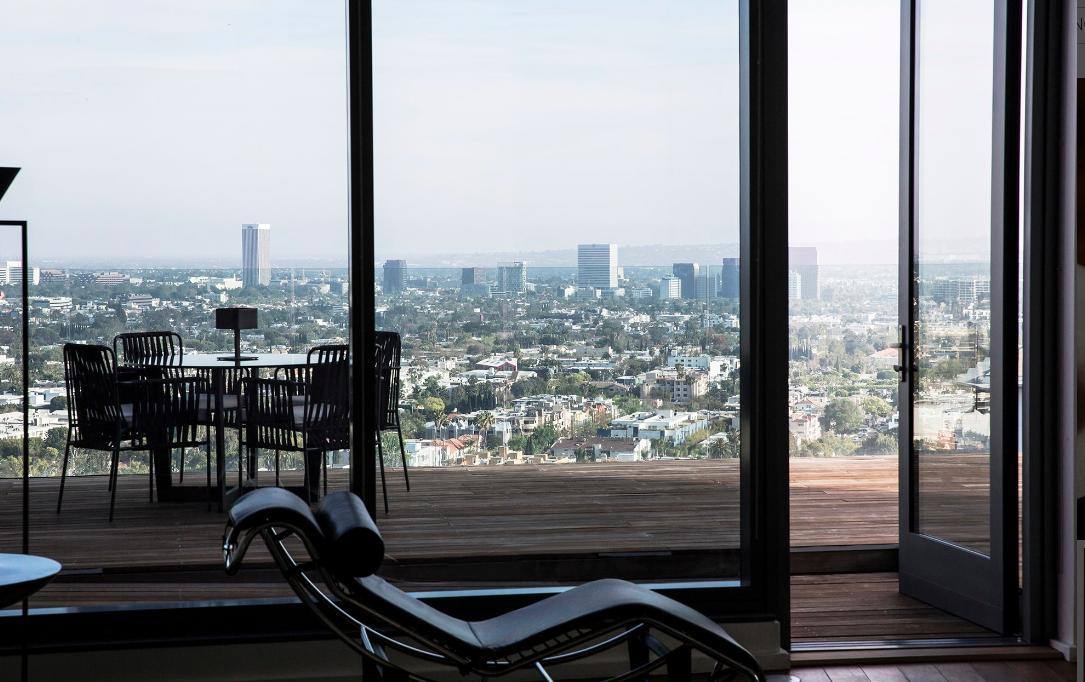 Apartment for rent at 8500 W Sunset Blvd, West Hollywood, CA 90069