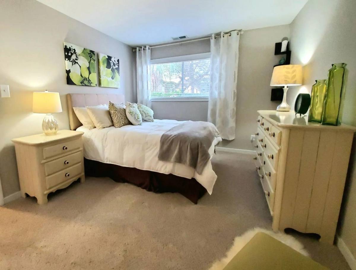 Apartment for rent at The Palms, 311 Royal Palm Blvd, Charleston, SC 29407