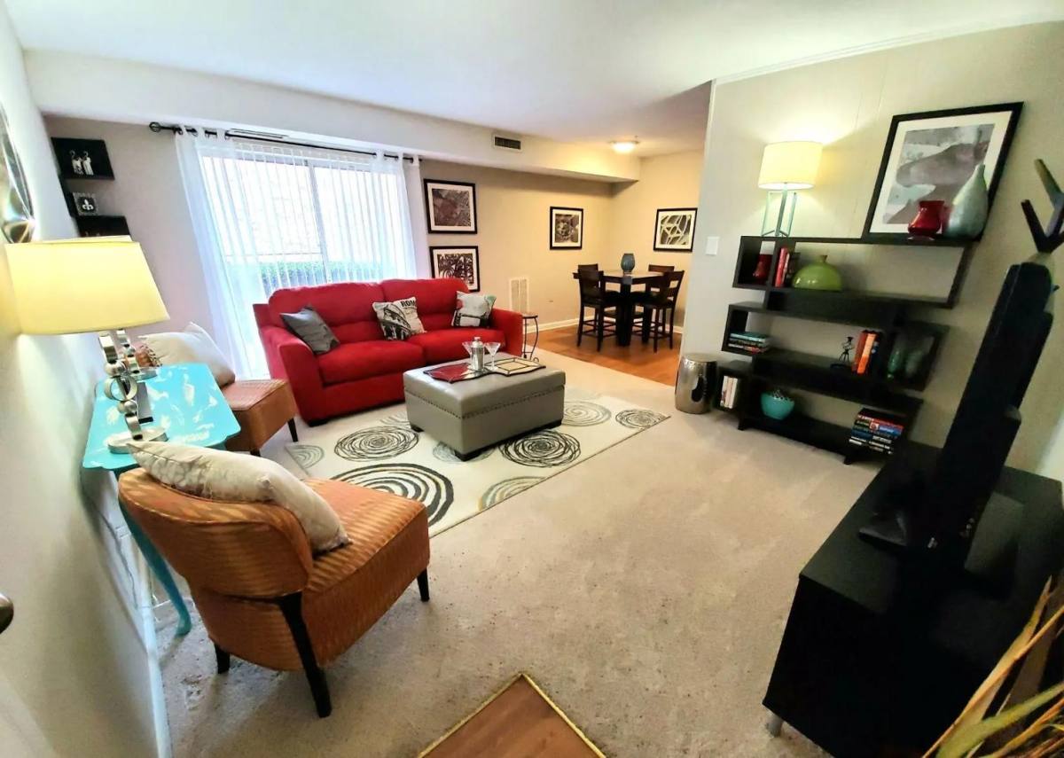 Apartment for rent at The Palms, 311 Royal Palm Blvd, Charleston, SC 29407