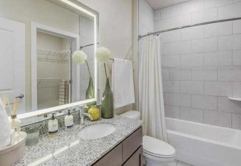 Apartment for rent at The Julien, 2142 Commonwealth Ave, Charlotte, NC 28205