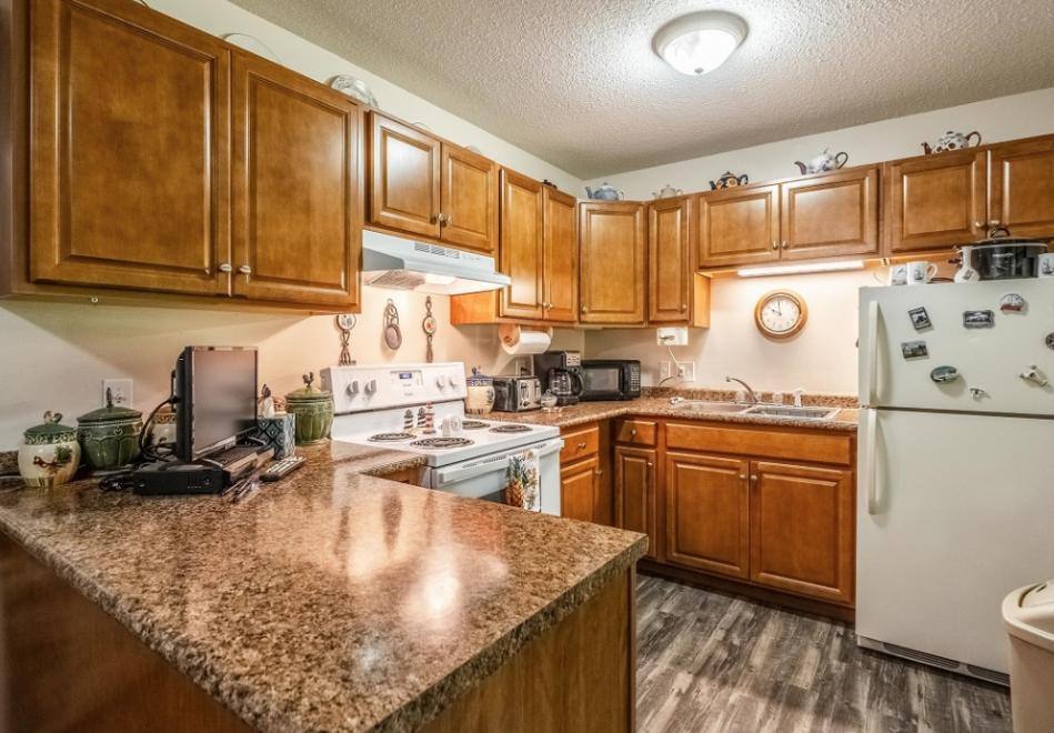 Apartment for rent at 21 Crestwood Dr, Waterville, ME 04901