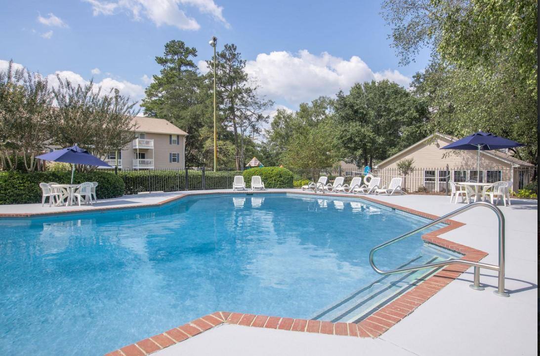 Apartment for rent at 160 Belle Dr, Fayetteville, GA 30214