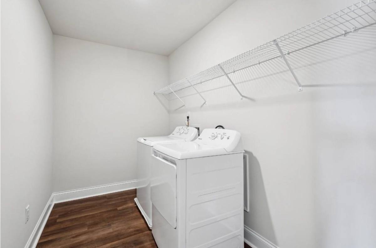 Townhouse for rent at 180 Center Rd SE, Cartersville, GA 30121