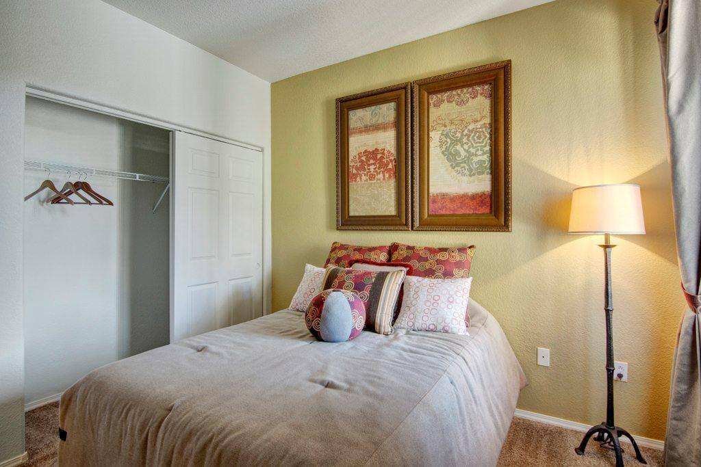 Apartment for rent at Hampton Square, 7205 W McDowell Rd, Phoenix, AZ 85035