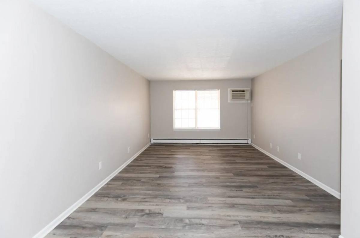 Apartment for rent at 1227 Avondale St, Sandusky, OH 44870