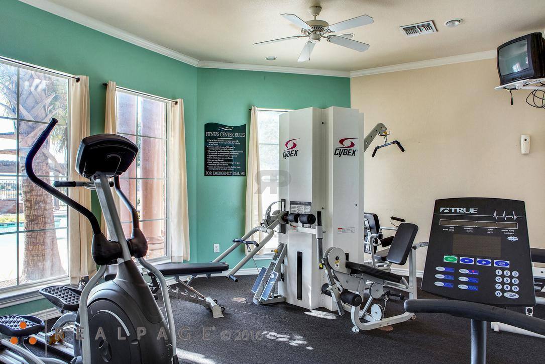 Apartment for rent at Blue Lake Villas, 155 Lakeside Dr, Waxahachie, TX 75165