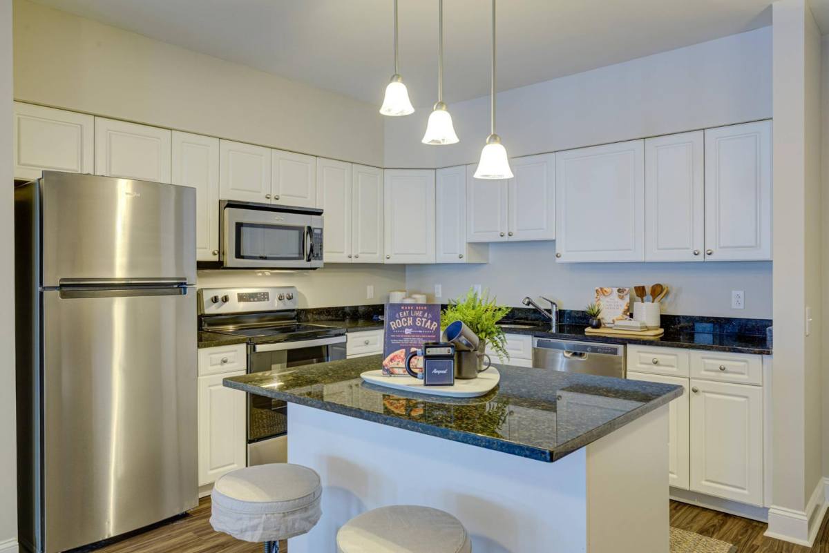 Apartment for rent at Avana Abington, 12 Forsyth Dr, Abington, MA 02351