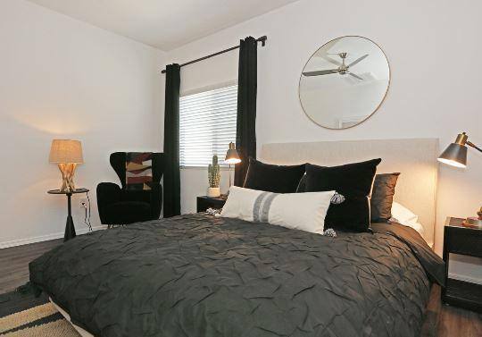 Apartment for rent at Sonoran Commons, 35035 N Valley Parkway, Phoenix, AZ 85085