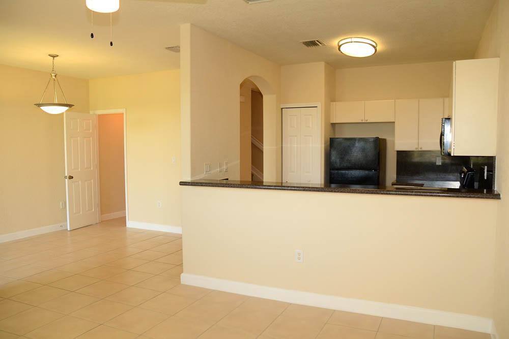 Apartment for rent at 1427 SE 24th Rd, Homestead, FL 33035