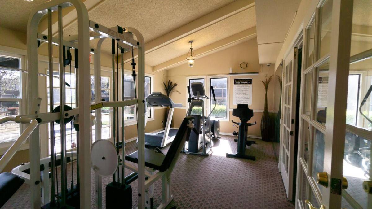 Apartment for rent at Fountain Grove, 5109 Andrea Blvd, Sacramento, CA 95842