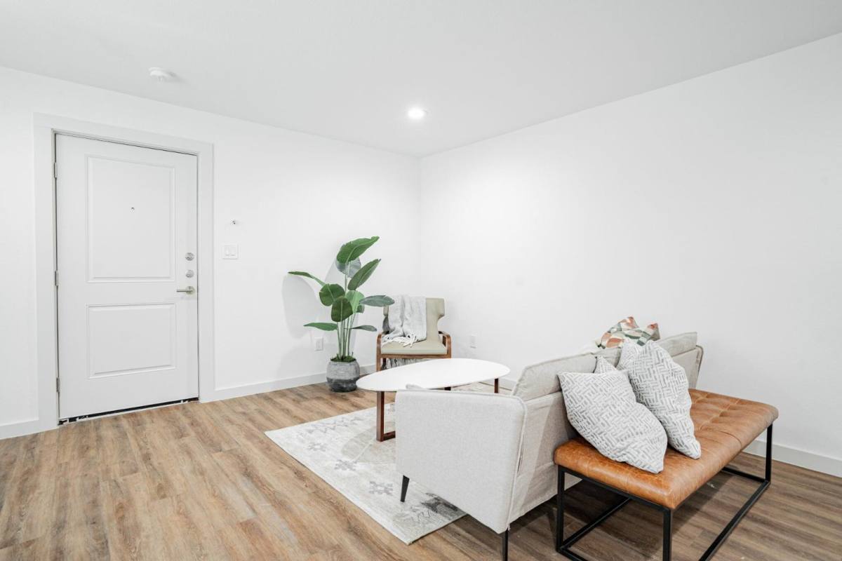 Apartment for rent at 125 E 8th St, Dallas, TX 75203
