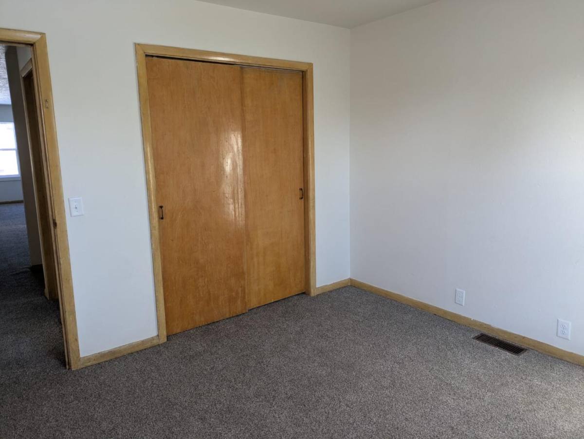 Apartment for rent at 2611 27th St 2615, Columbus, NE 68601