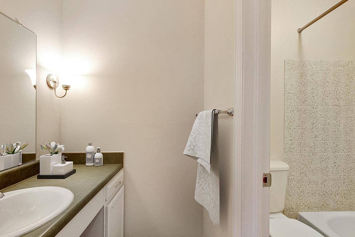 Apartment for rent at Allied, 10626 10646 10676 10736 W 7th Ave, Denver, CO 80215