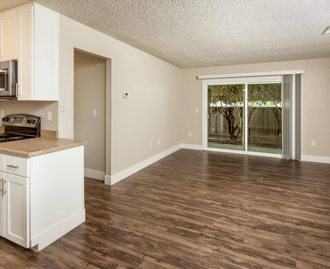 Apartment for rent at The Edge at Lakewood, 1401 Lakewood Ave, Modesto, CA 95355