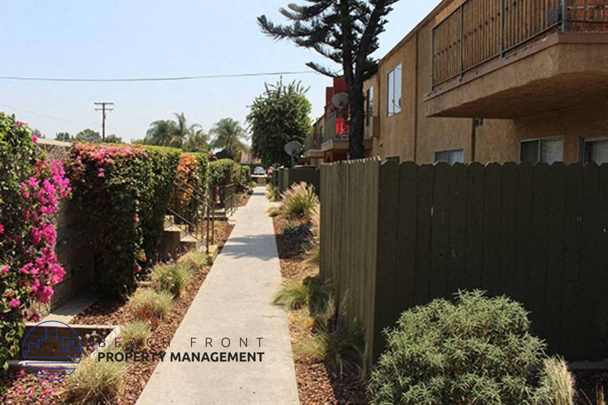 Apartment for rent at Downey Pointe Apartment Homes, 7301 E Florence Ave, Downey, CA 90240