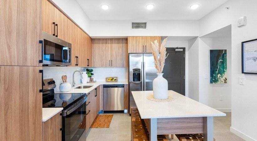 Apartment for rent at 208 N Federal Highway Ph, Pompano Beach, FL 33062