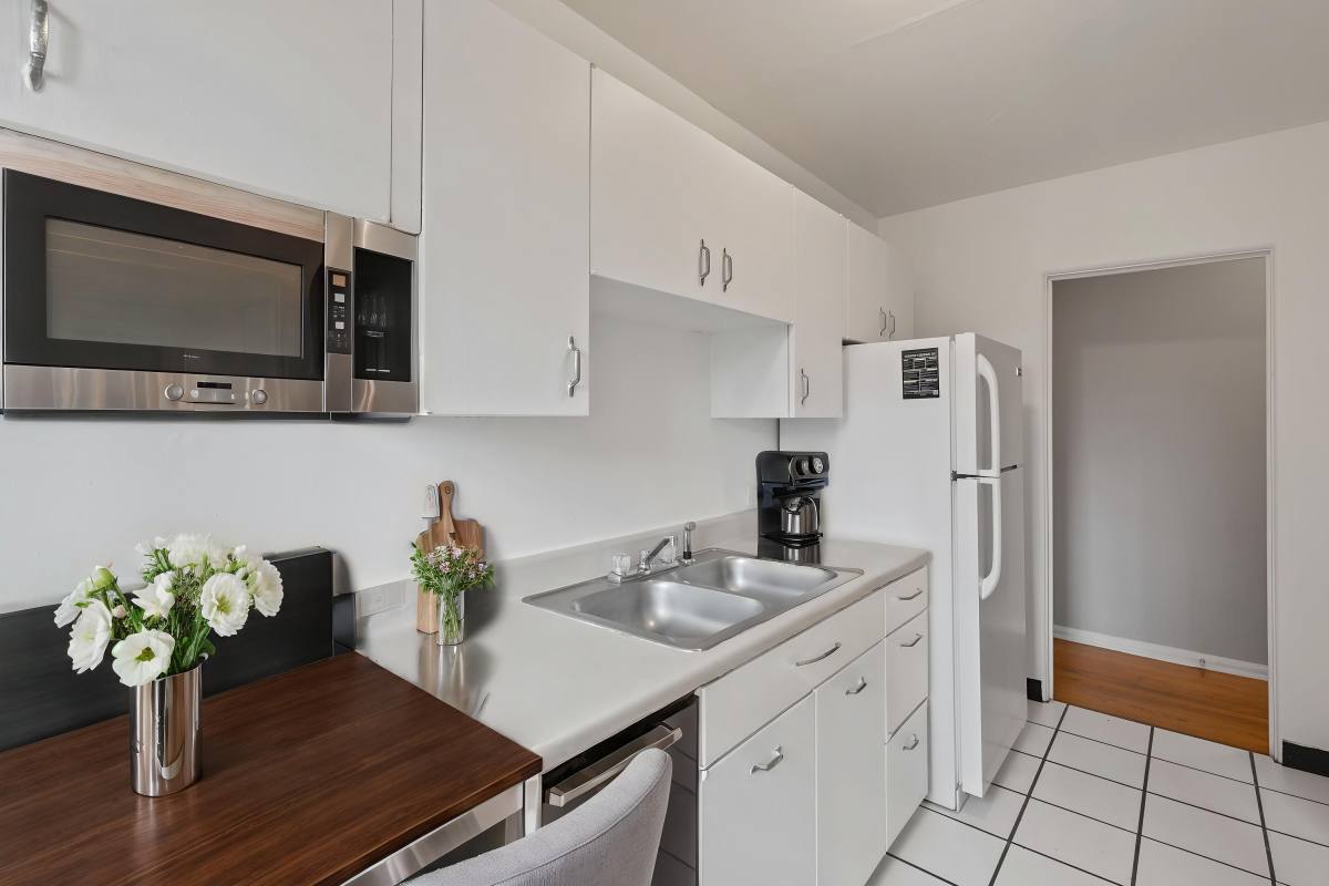 Apartment for rent at Villa Wynanda, 1235 N Logan St, Denver, CO 80203