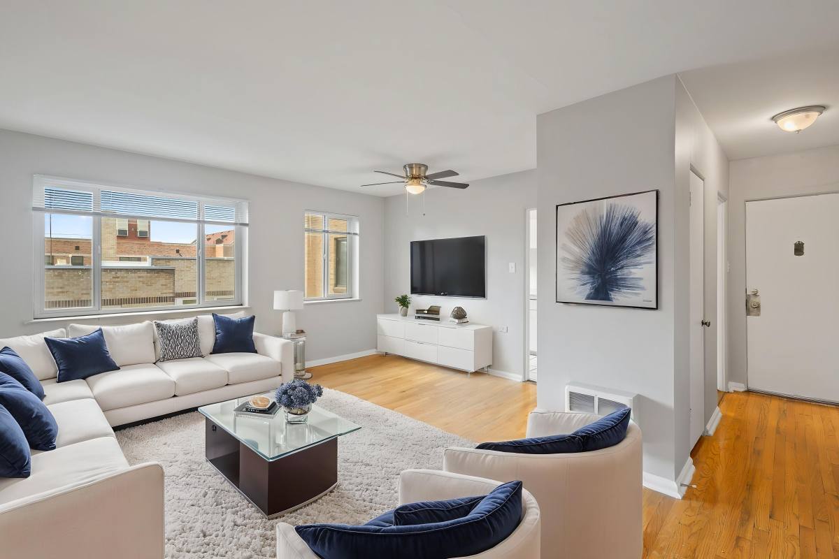 Apartment for rent at Villa Wynanda, 1235 N Logan St, Denver, CO 80203