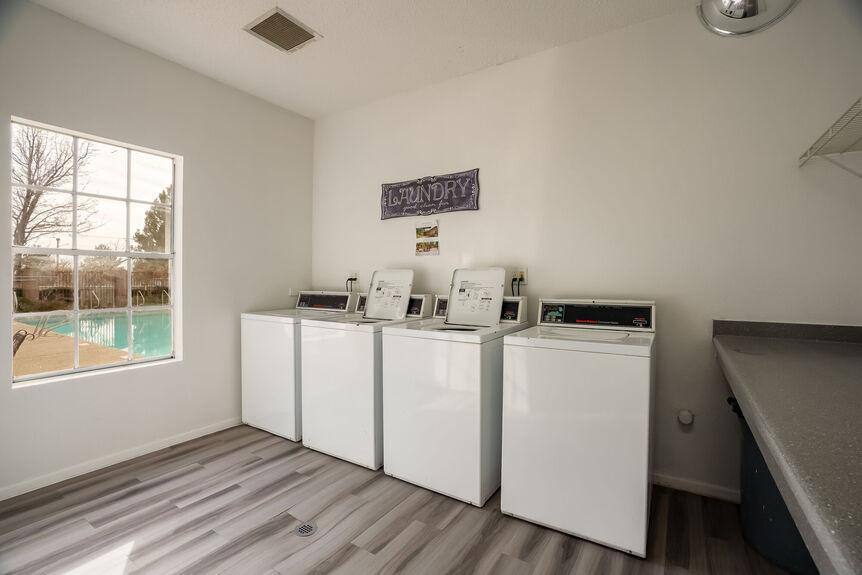 Apartment for rent at Hunter's Ridge Apartment Homes, 13150 Wenonah Ave SE, Albuquerque, NM 87123