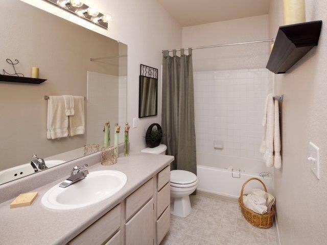 Apartment for rent at Park Place North, 16630 N 43rd Ave, Glendale, AZ 85306