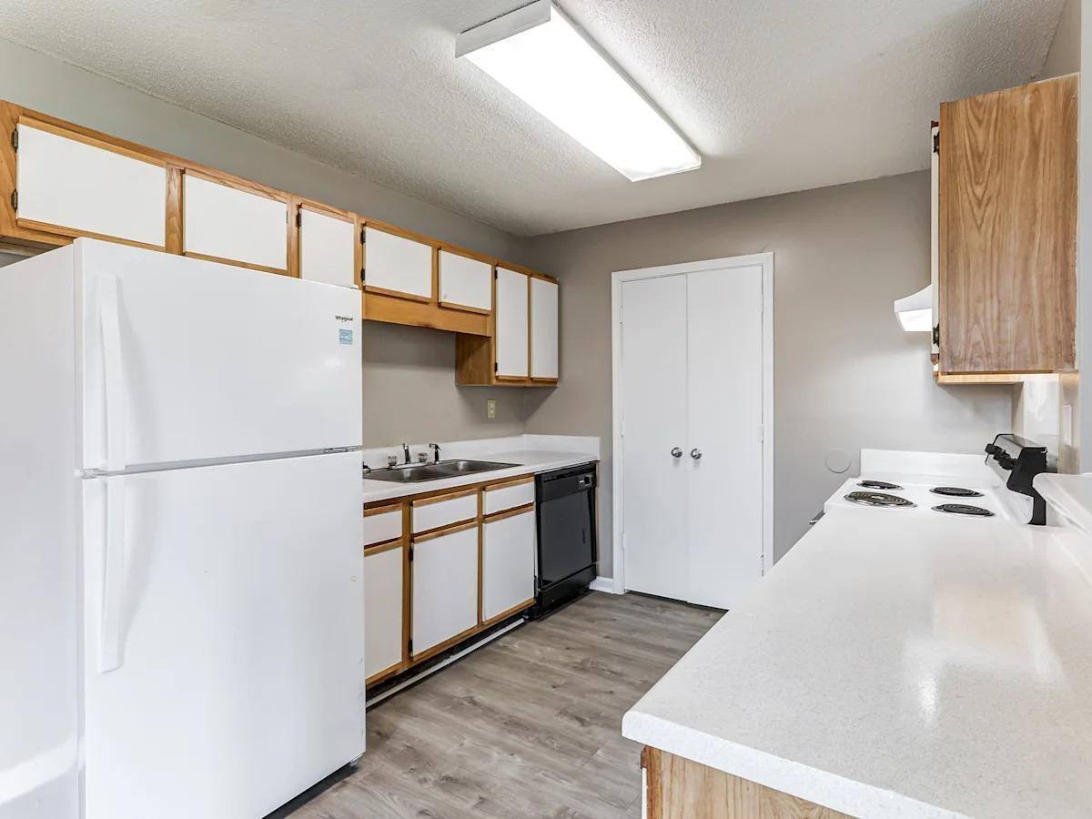 Apartment for rent at Waverly Apartment Homes, 7101 Tulane Rd, Horn Lake, MS 38637