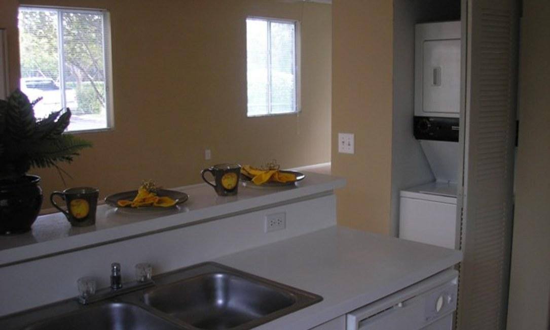 Apartment for rent at The Barrington Club, 10700 W Sample Rd, Coral Springs, FL 33065