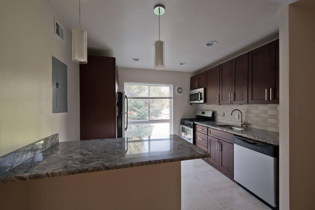 Apartment for rent at 4905 Southland Ave, Alexandria, VA 22312