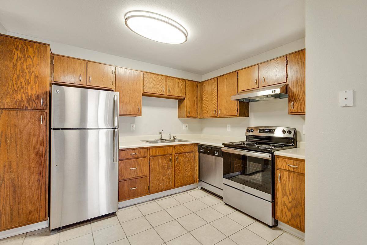 Apartment for rent at 2831 West 27th Avenue, 2831 W 27th Ave, Denver, CO 80211