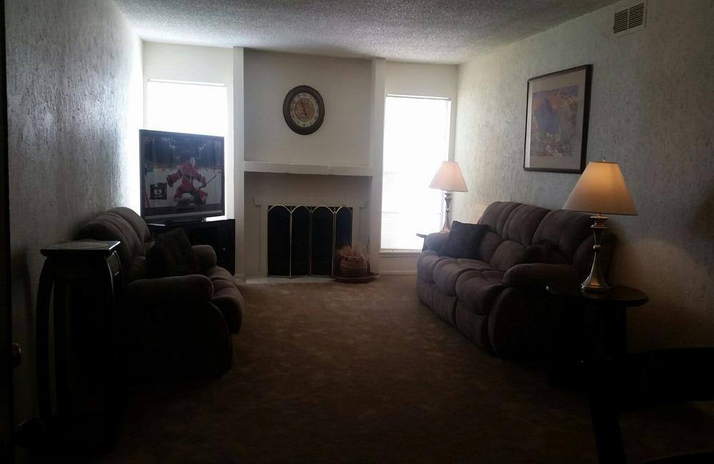 Apartment for rent at Miramonte, 929 Saint Paul Dr, Richardson, TX 75080