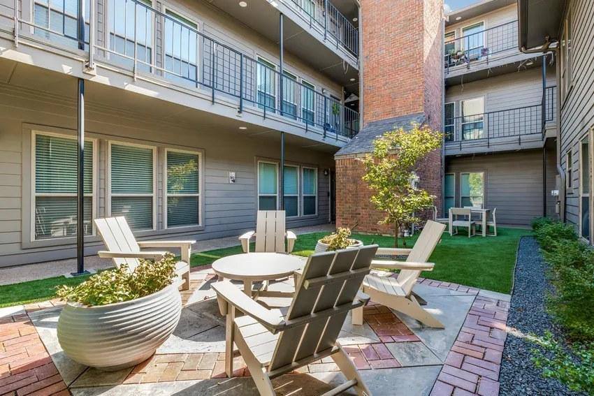 Apartment for rent at Waterford Place, 4501 Druid Lane, Dallas, TX 75205