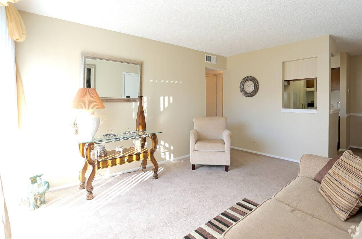 Apartment for rent at Stoneridge at 36th, 3625 S Lakewood Ave, Tulsa, OK 74135