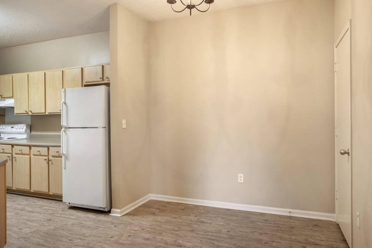 Apartment for rent at Cameron Park, 3856 Noble St, Jackson, MS 39209