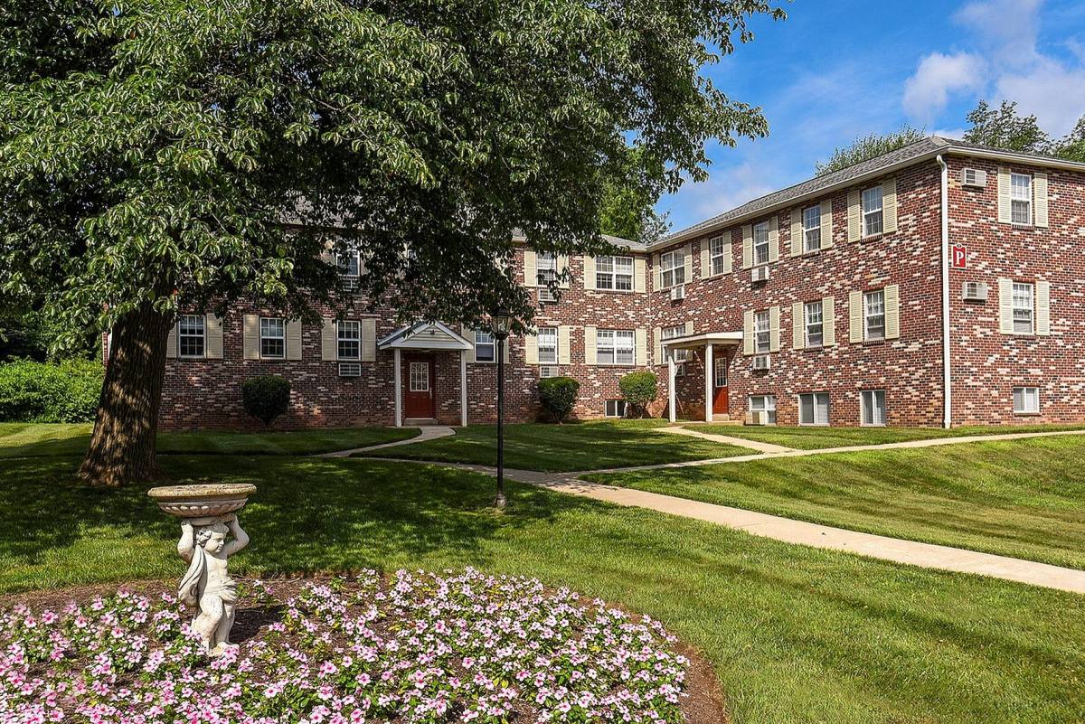 Apartment for rent at Knollwood, 30 Nutt Rd, Phoenixville, PA 19460