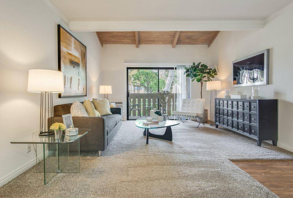 Apartment for rent at Alicia Plaza, 25212 Stockport, Laguna Hills, CA 92653
