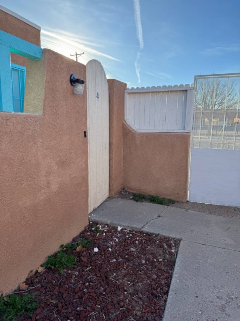 Apartment for rent at 932 San Pedro Dr SE #932-4, Albuquerque, NM 87108