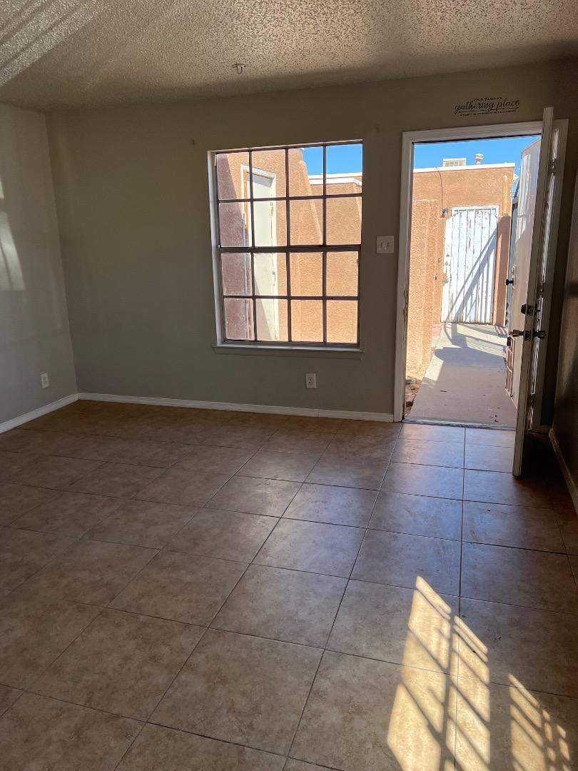 Apartment for rent at 932 San Pedro Dr SE #932-4, Albuquerque, NM 87108