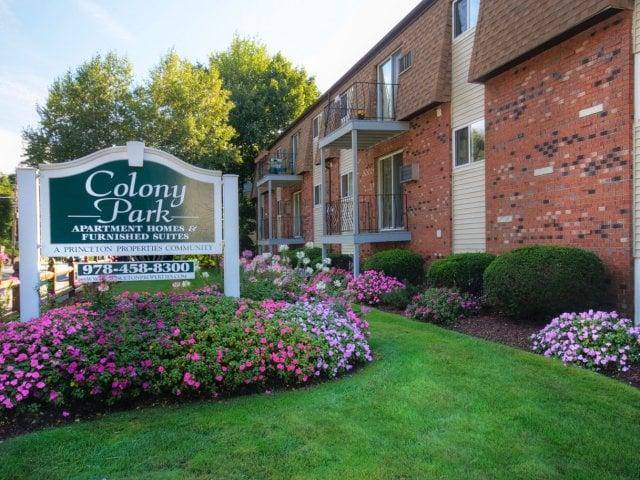 Apartment for rent at 240 Varnum Ave, Lowell, MA 01854