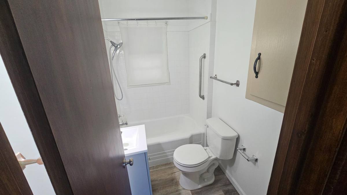 Apartment for rent at 1017 N Main St #3, Hutchinson, KS 67501