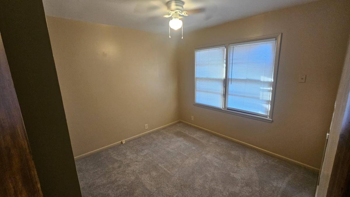 Apartment for rent at 1017 N Main St #3, Hutchinson, KS 67501
